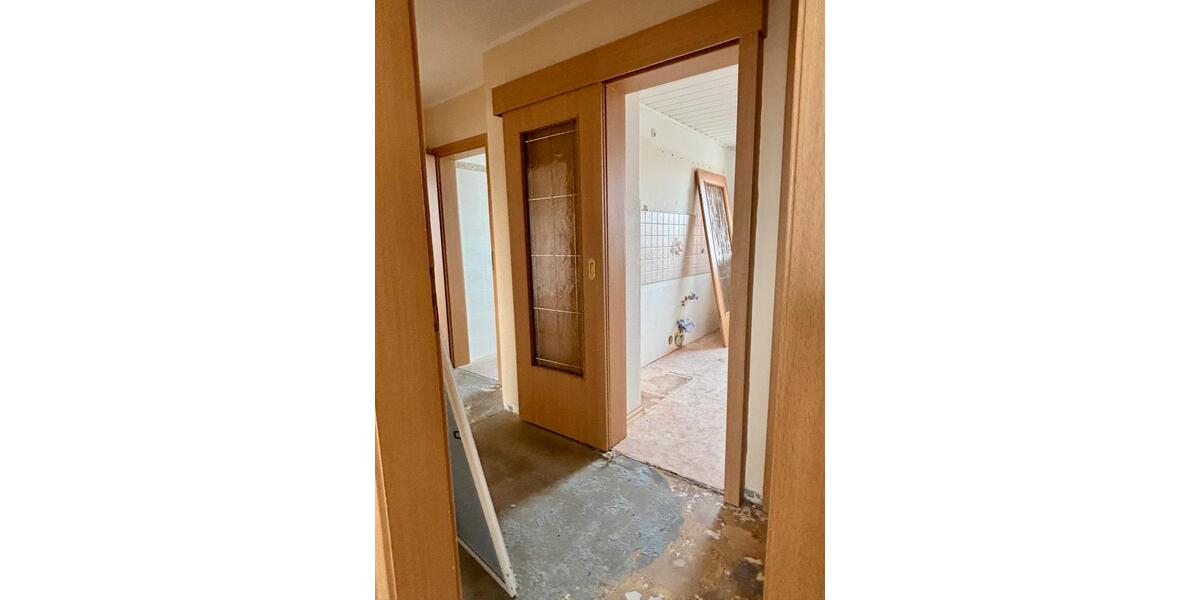 Etagenwohnung Gersdorf - 3 Zimmer, 57 m&sup2;, 50.000&euro; | Angebot:26440561
