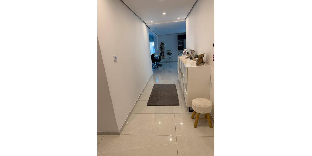 Etagenwohnung Montabaur - 4 Zimmer, 106 m&sup2;, 315.000&euro; | Angebot:26094817