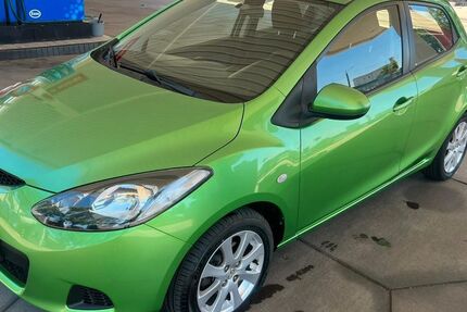 Mazda 2 128.000 km 3.490 &euro; Dresden 01139