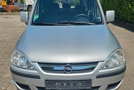 Opel Combo 12.000 km 3.500 &euro; March 79232
