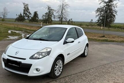 Renault Clio 195.865 km 1.500 &euro; Nörvenich 52388