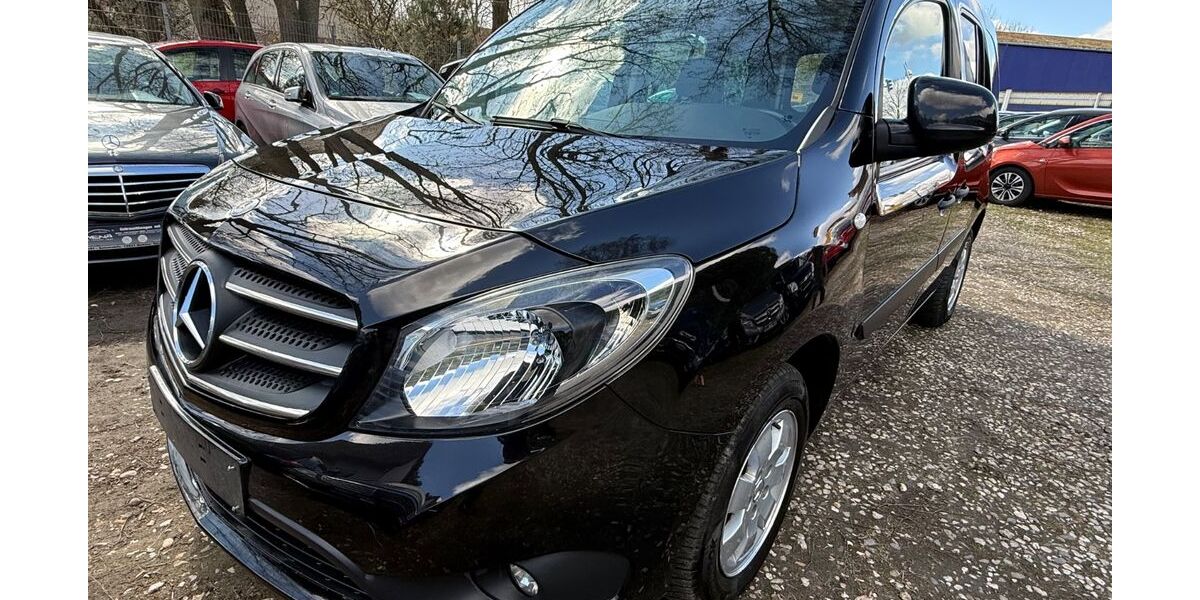 Mercedes-Benz Citan 130.000 km 10.900 &euro; Mahlow 15831