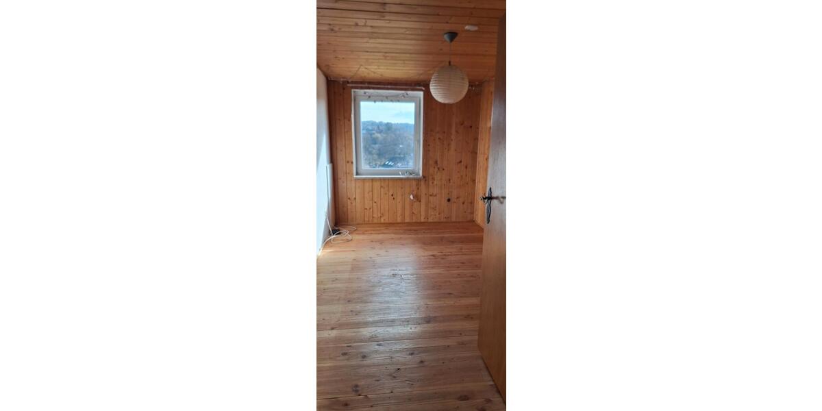 Erdgeschoßwohnung Weitramsdorf - 3 Zimmer, 72 m&sup2;, 109.000&euro; | Angebot:26681173