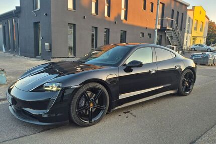 Porsche Taycan 72.000 km 57.900 &euro; Mainz KAstel 55252
