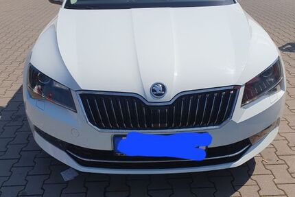Skoda Superb 188.000 km 12.399 &euro; Ilsede 31241