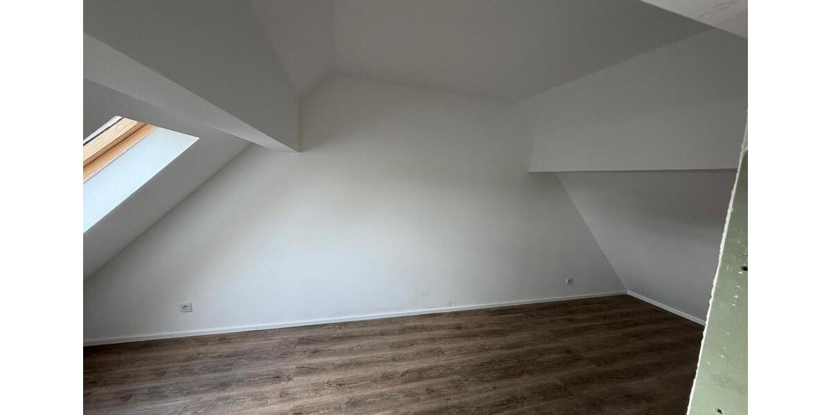 Einfamilienhaus Schkopau - 3 Zimmer, 60 m&sup2;, 120.000&euro; | Angebot:25088705