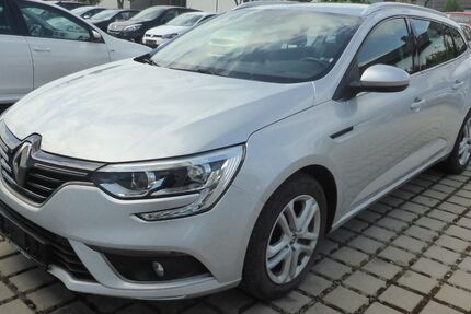 Renault Megane 87.300 km 9.690 &euro; Wolfenbüttel 38304