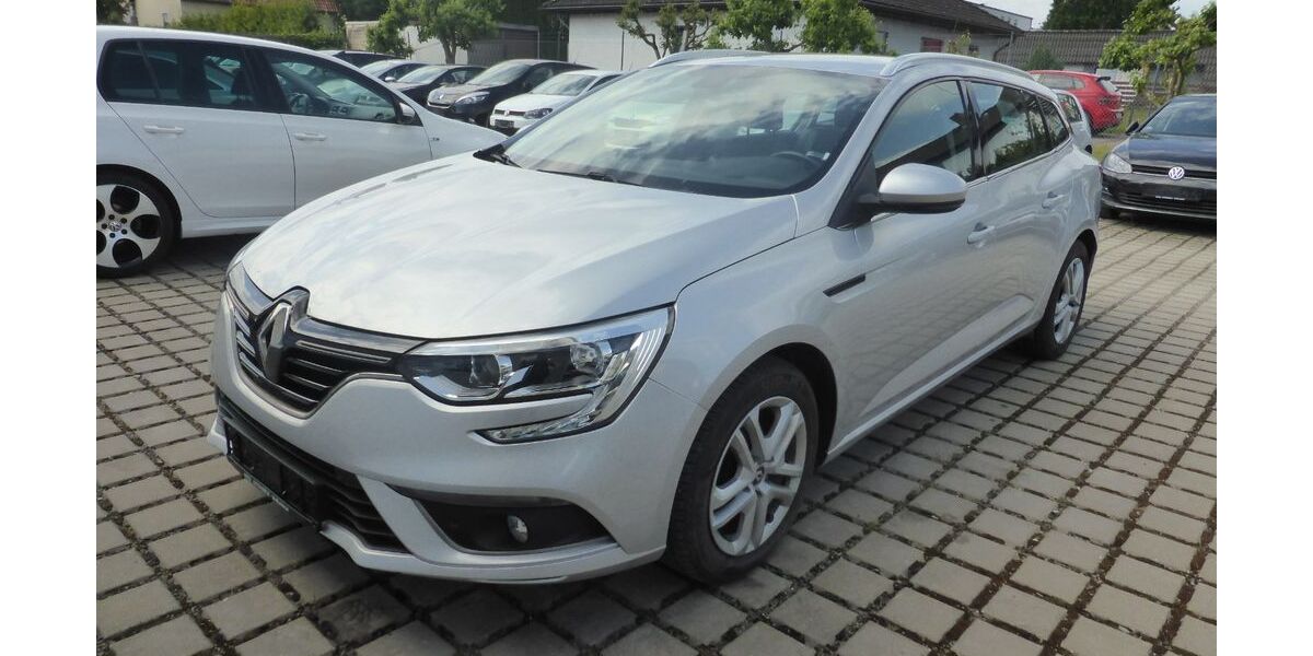 Renault Megane 87.300 km 9.890 &euro; Wolfenbüttel 38304