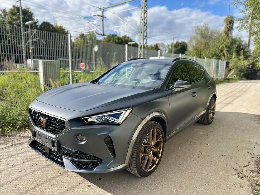 Cupra Formentor 54.400 km 29.890 € München 81929