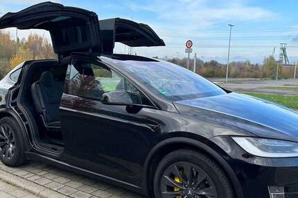 Tesla Model X 173.500 km 34.510 &euro; Essen 45131