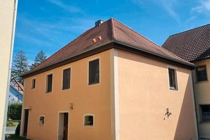 Haus Gutenstetten - 3 Zimmer, 130 m&sup2;, 990&euro; | Angebot:25264567
