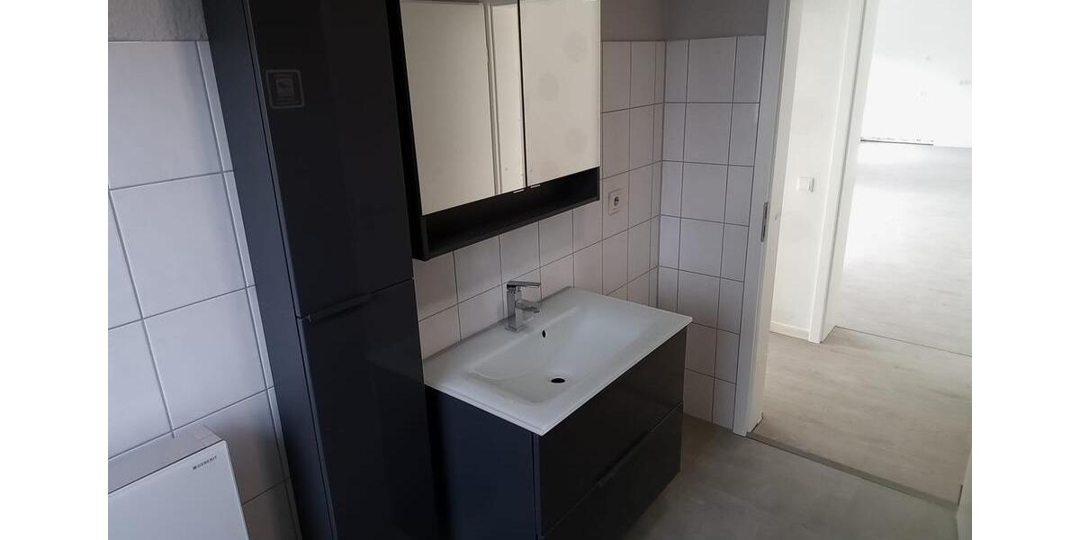Etagenwohnung Reilingen - 3 Zimmer, 84 m&sup2;, 219.000&euro; | Angebot:25376465