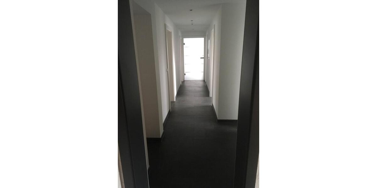 Etagenwohnung Rutesheim - 3.5 Zimmer, 96 m&sup2;, 1.400&euro; | Angebot:26611945