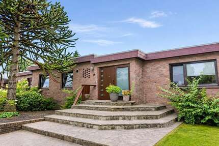 Haus Nordenham - 6 Zimmer, 199 m&sup2;, 427.000&euro; | Angebot:27313259