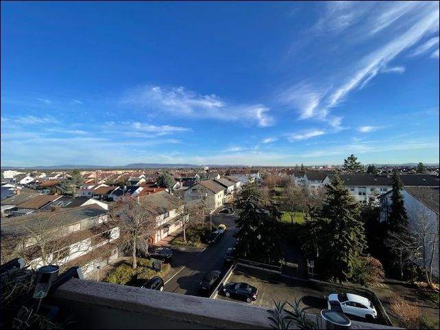 Etagenwohnung Hockenheim Hubwiesen - 3 Zimmer, 86 m&sup2;, 280.000&euro; | Angebot:25375068