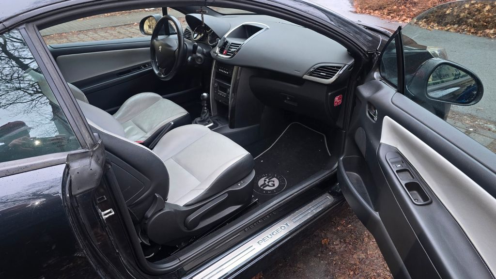Peugeot 207 140.000 km 4.500 &euro; Dresden 01099