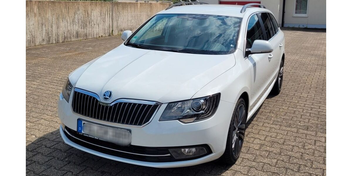 Skoda Superb 177.000 km 10.999 &euro; Brand-Erbisdorf 09618