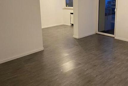 Wohnung Altbach - 2.5 Zimmer, 70 m&sup2;, 1.000&euro; | Angebot:26585710