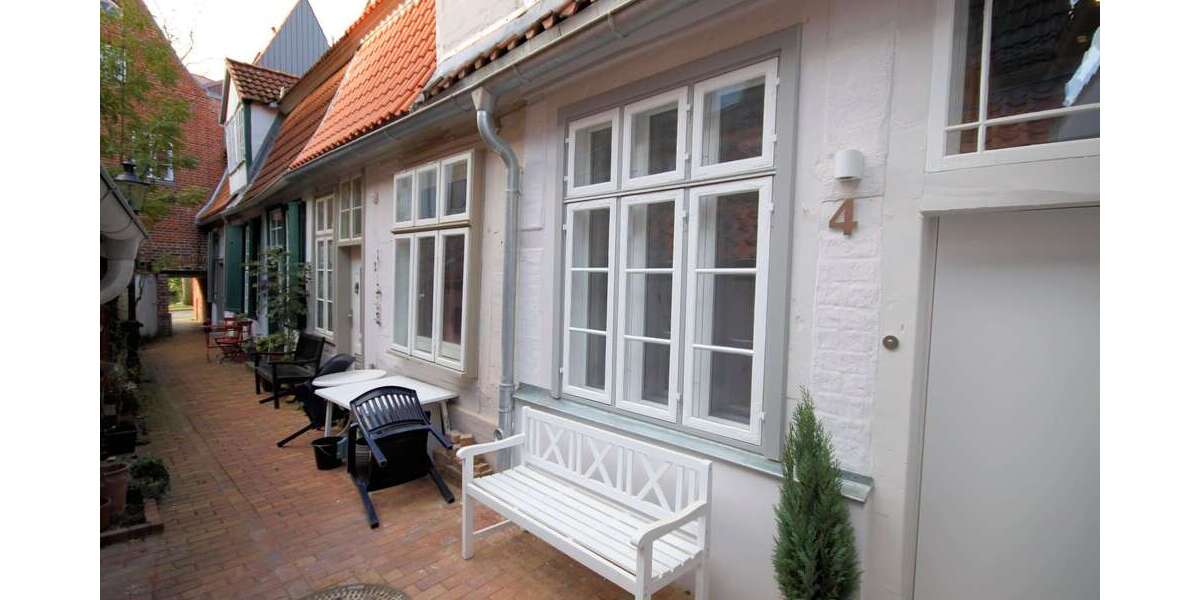 Einfamilienhaus Lübeck Innenstadt - 3 Zimmer, 70 m&sup2;, 1.300&euro; | Angebot:25444100