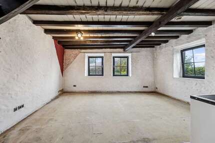 Haus Ellingen - 7.5 Zimmer, 200 m&sup2;, 240.000&euro; | Angebot:23424737