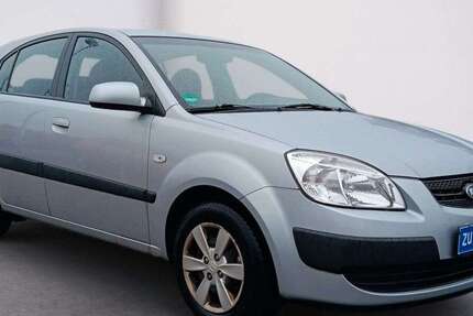 Kia Rio 158.420 km 2.500 &euro; Olpe 57462