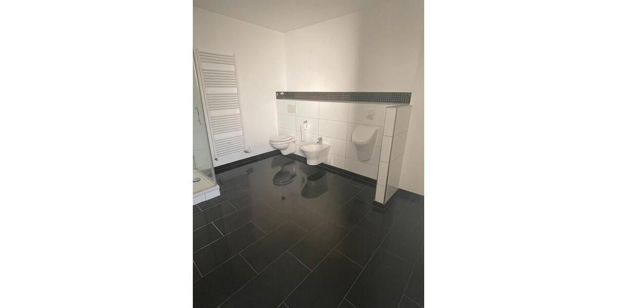 Erdgeschoßwohnung Hirzenhain - 1 Zimmer, 120 m&sup2;, 1.400&euro; | Angebot:26395133