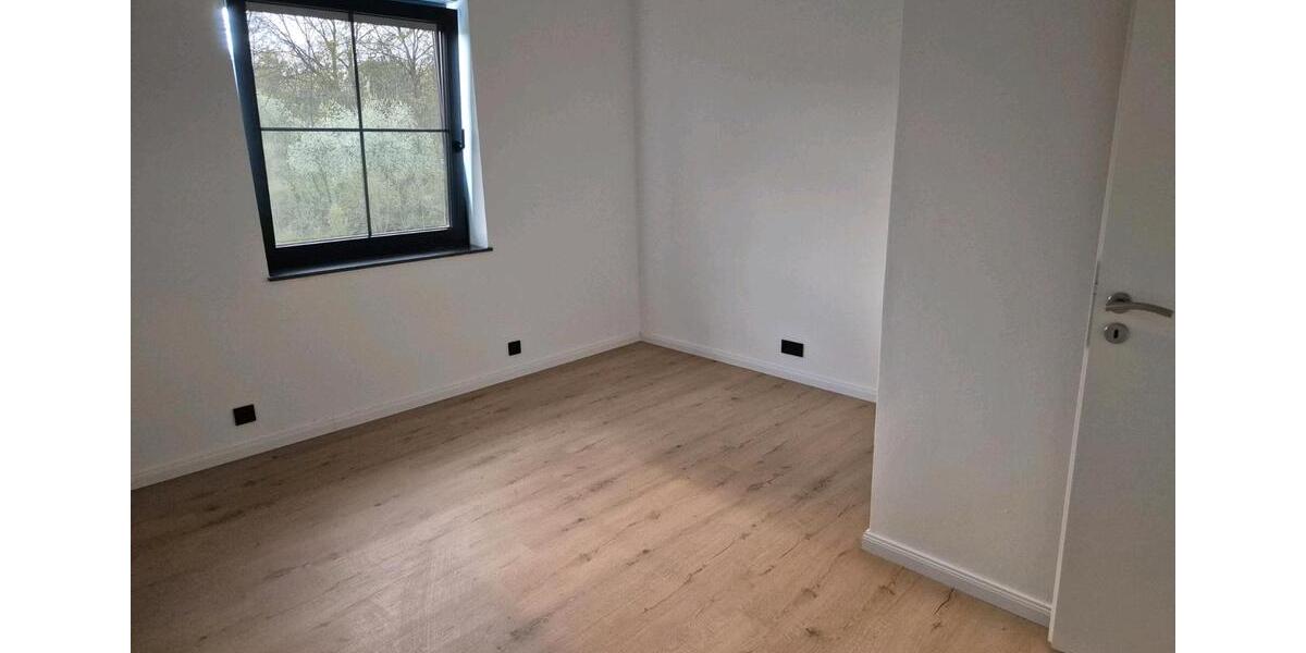 Erdgeschoßwohnung Hasselroth - 3 Zimmer, 77 m&sup2;, 1.050&euro; | Angebot:26052008