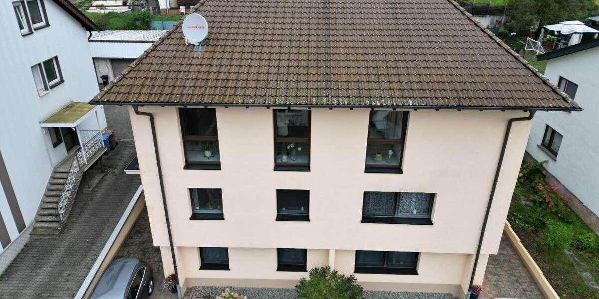 Einfamilienhaus Ramstein-Miesenbach / Miesenbach Miesenbach - 8 Zimmer, 340 m&sup2;, 690.000&euro; | Angebot:24984404