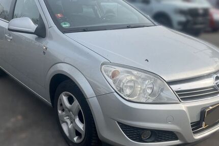 Opel Astra 183.600 km 2.999 &euro; Nagold 72202