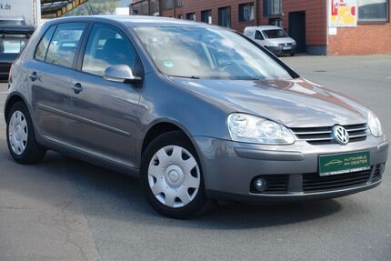 VW Golf 270.824 km 3.000 &euro; Springe 31832