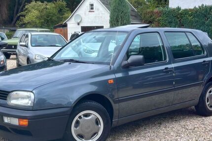 VW Golf 75.000 km 4.990 &euro; Bitterfeld-Wolfen 06766