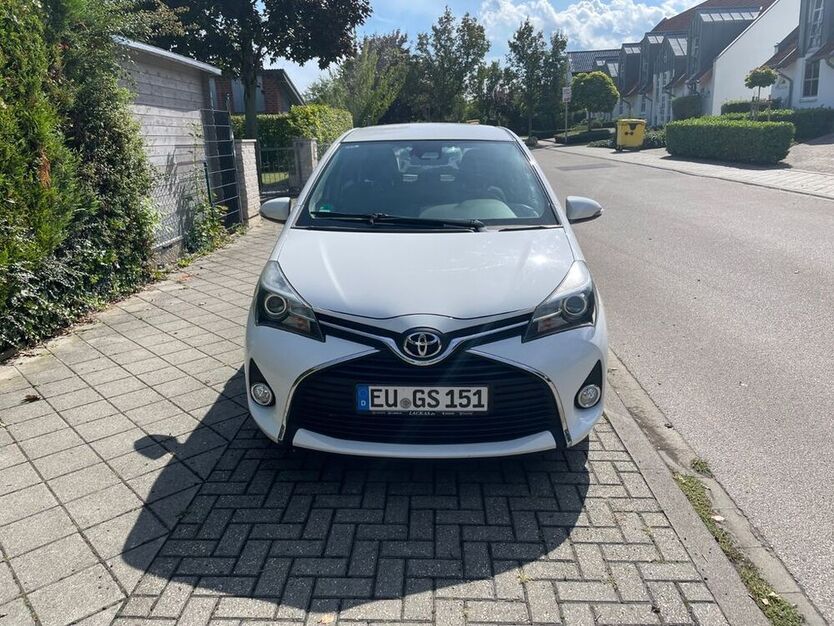 Yaris