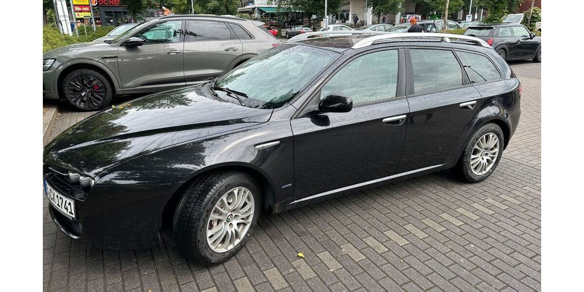 Alfa Romeo 159 123.000 km 3.400 &euro; Berlin 10407