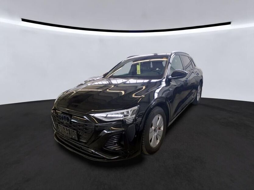 Q8 e-tron