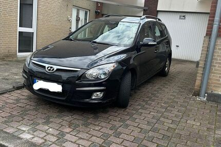 Hyundai i30 220.000 km 3.000 &euro; Herzogenrath 52134