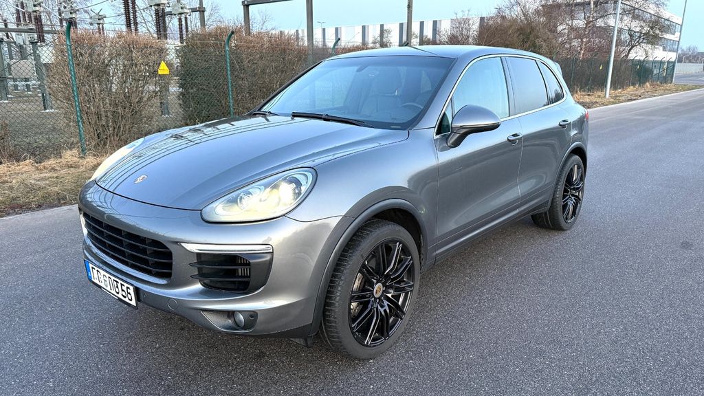 Porsche Cayenne 157.900 km 27.999 &euro; Hallbergmoos 85399