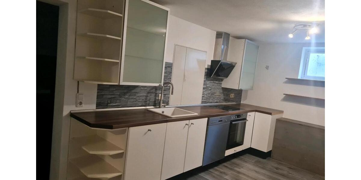 Etagenwohnung Wiesenfelden - 2 Zimmer, 85 m&sup2;, 500&euro; | Angebot:26320605