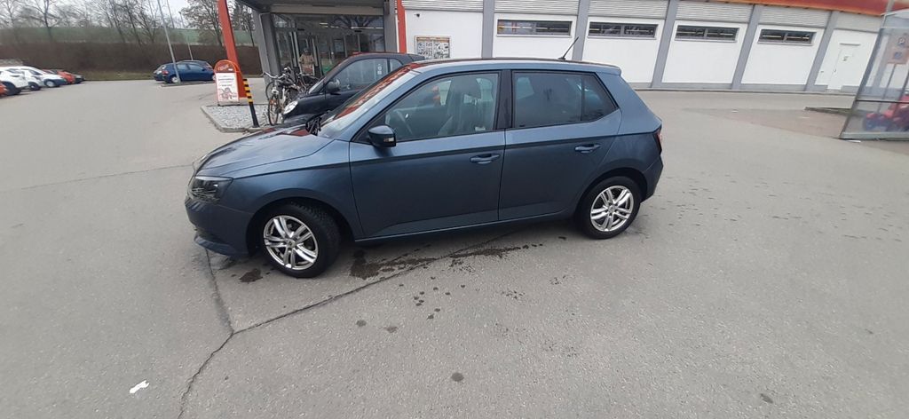 Skoda Fabia 211.000 km 5.999 &euro; Augsburg 86157
