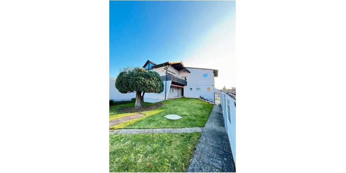 Erdgeschoßwohnung Lampertheim - 3 Zimmer, 100 m&sup2;, 1.350&euro; | Angebot:25784298