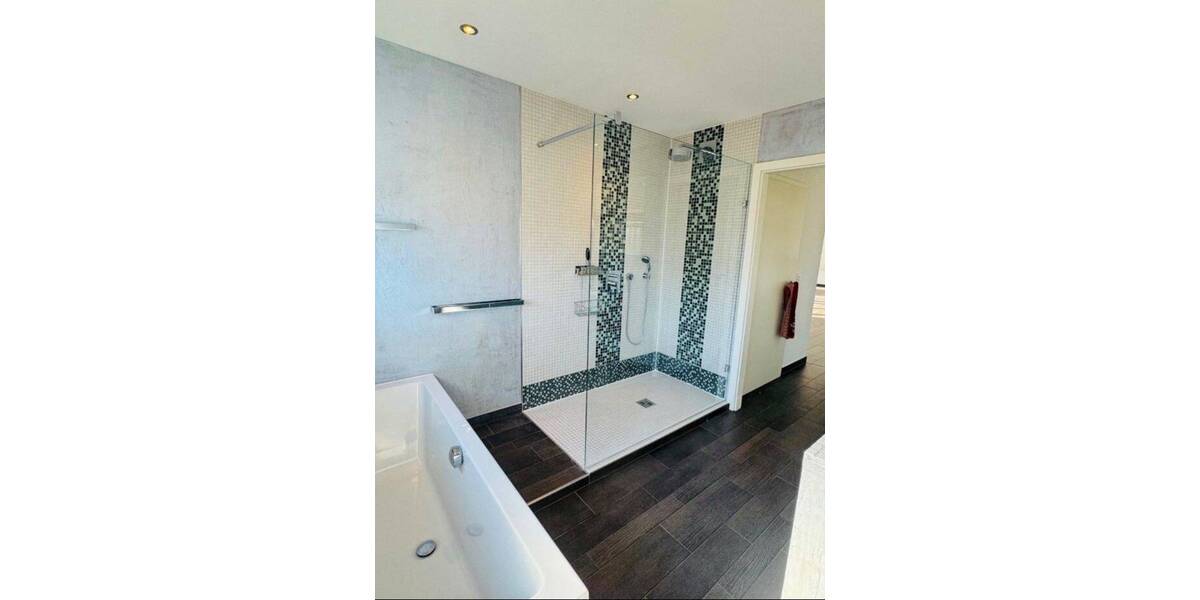 Etagenwohnung Euskirchen Innenstadt - 4 Zimmer, 134 m&sup2;, 395.000&euro; | Angebot:26343725