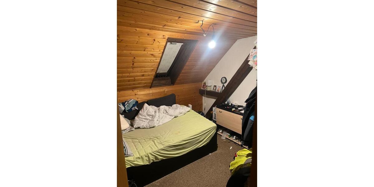 Mehrfamilienhaus, Wohnhaus Bad Berneck im Fichtelgebirge - 14 Zimmer, 205 m&sup2;, 120.000&euro; | Angebot:25550425
