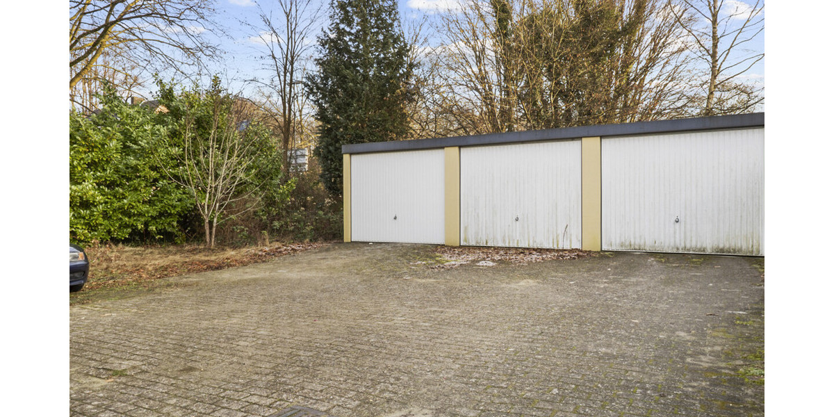 Delmenhorst-Stadtmitte Historische Stadtvilla mit zwei Wohneinheiten und Ausbaureserve - Zweifamilienhaus Delmenhorst | Angebot:25097305