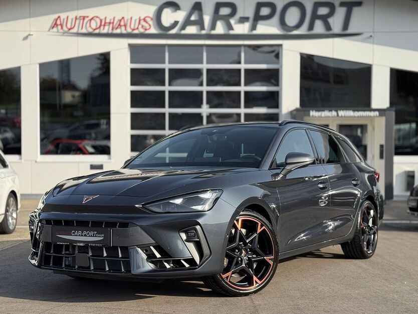 Cupra Leon 5.881 km 42.990 € Deißlingen 78652