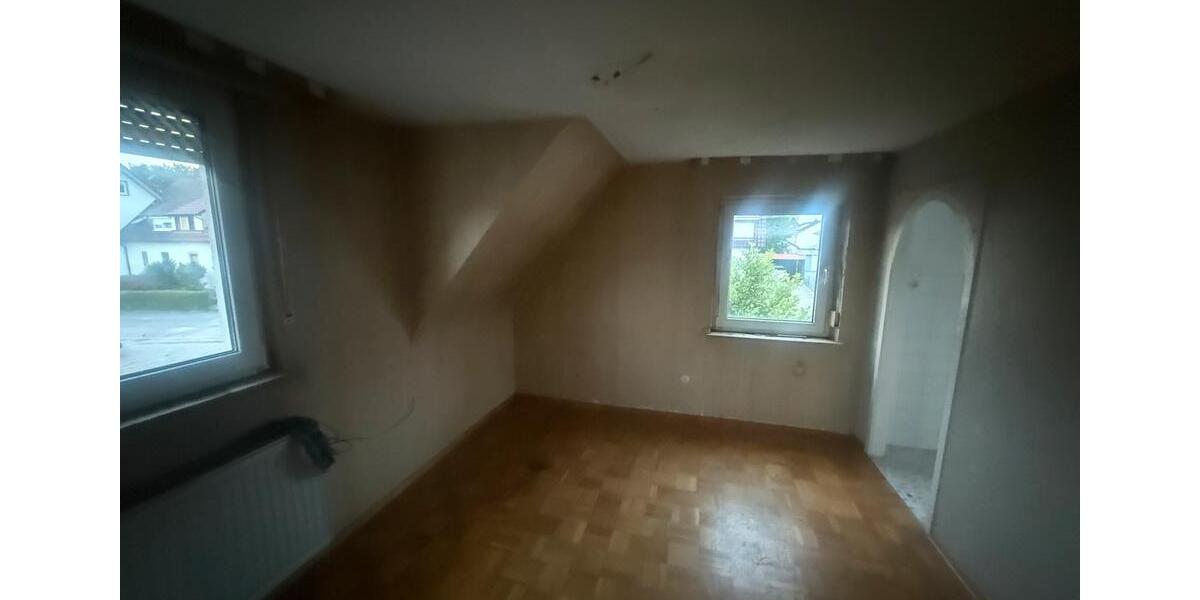 Doppelhaushälfte Walldürn - 4 Zimmer, 100 m&sup2;, 169.000&euro; | Angebot:27118339