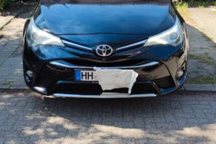 Toyota Avensis 113.780 km 14.999 &euro; Hamburg 21035