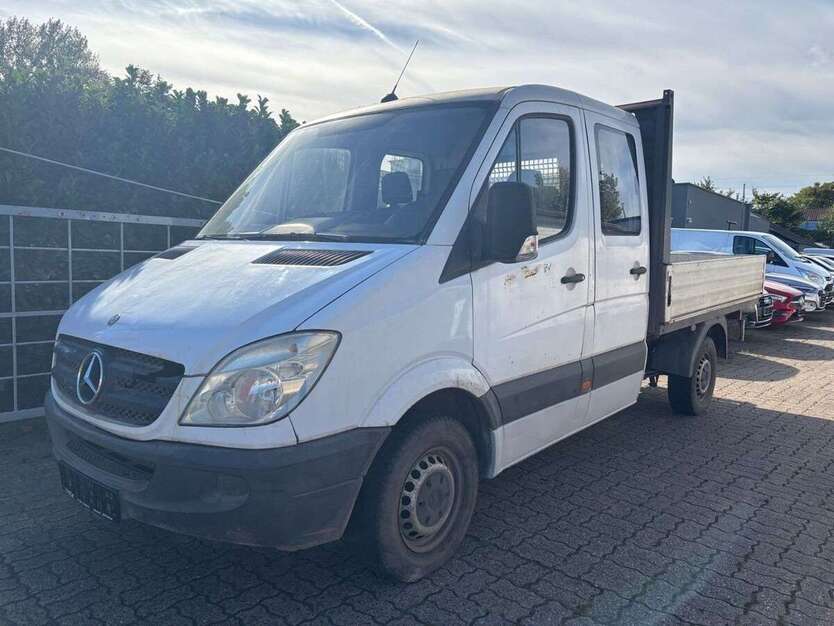 Mercedes-Benz Sprinter 184.000 km 7.999 € Bremen 28239