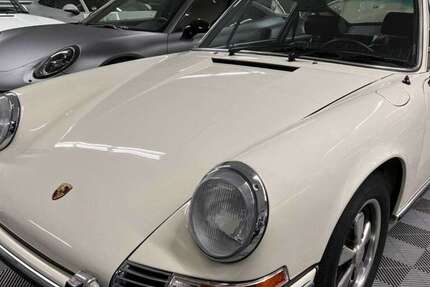Porsche 911 1.219 km 94.500 &euro; Harsewinkel 33428