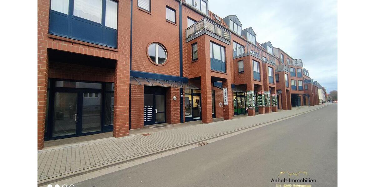 Dachgeschoßwohnung Bitterfeld-Wolfen Bitterfeld - 2 Zimmer, 62 m&sup2;, 405&euro; | Angebot:26665211