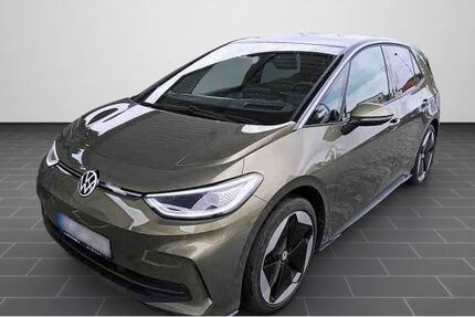 VW ID.3 7.667 km 32.800 € Wiesbaden 65189