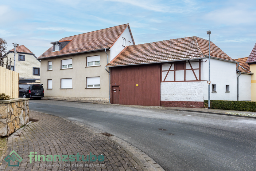 Haus zum Kaufen in Klettbach 479.000 € 234 m²